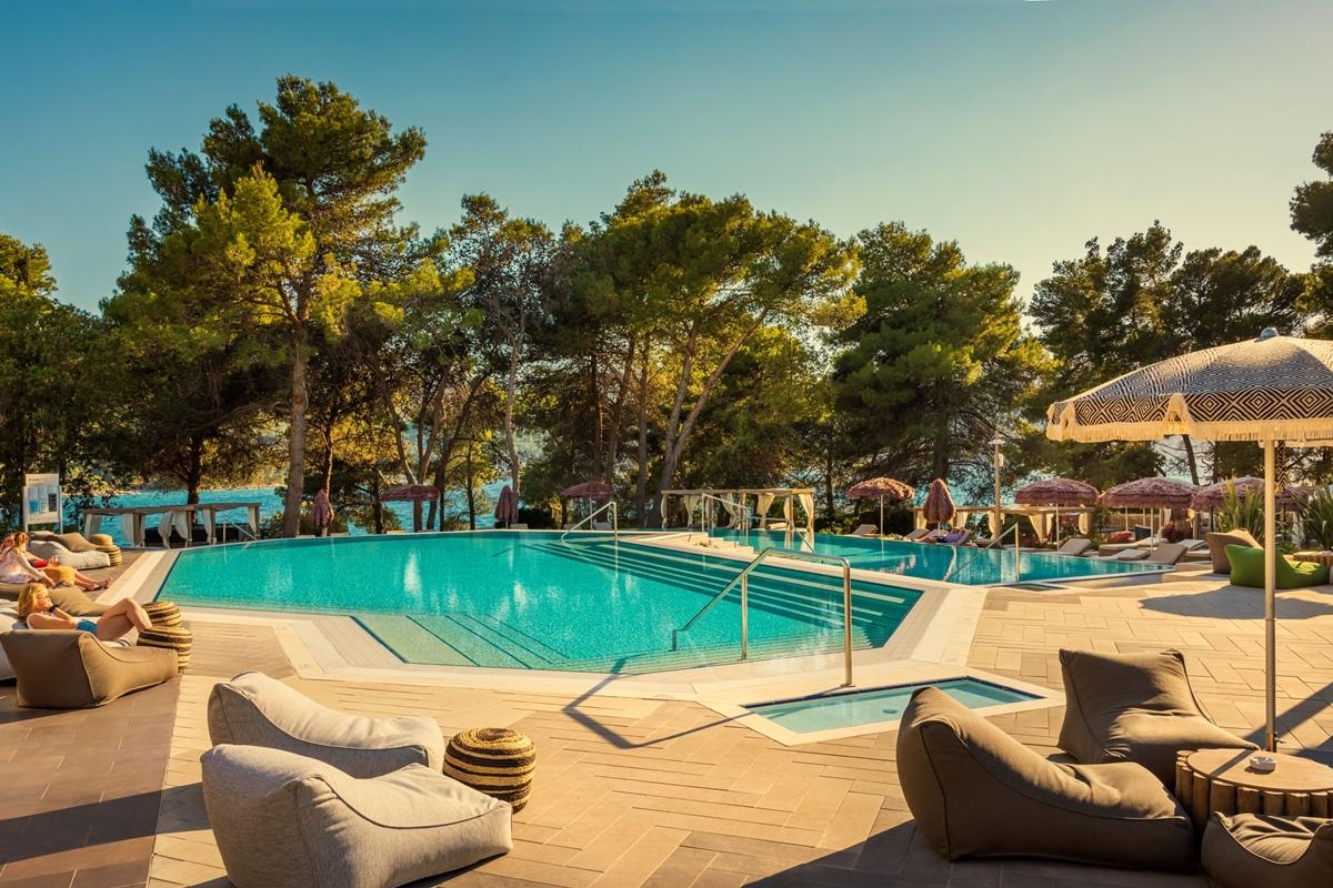Places Dalmacija By Valamar Hotel 3*